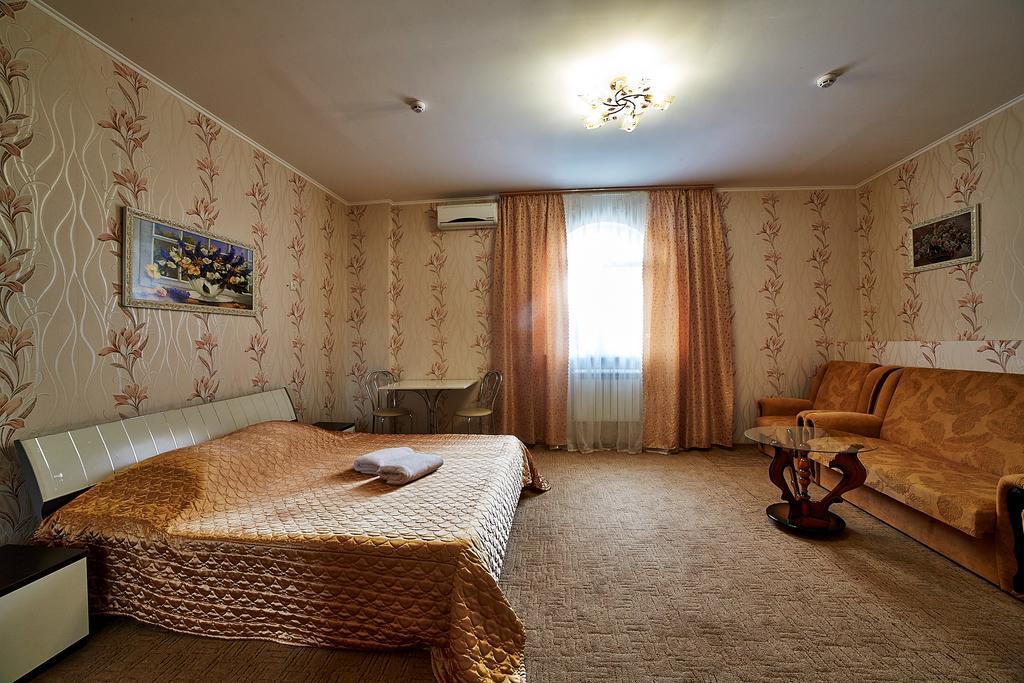 Delta Hotel Kiev Bagian luar foto